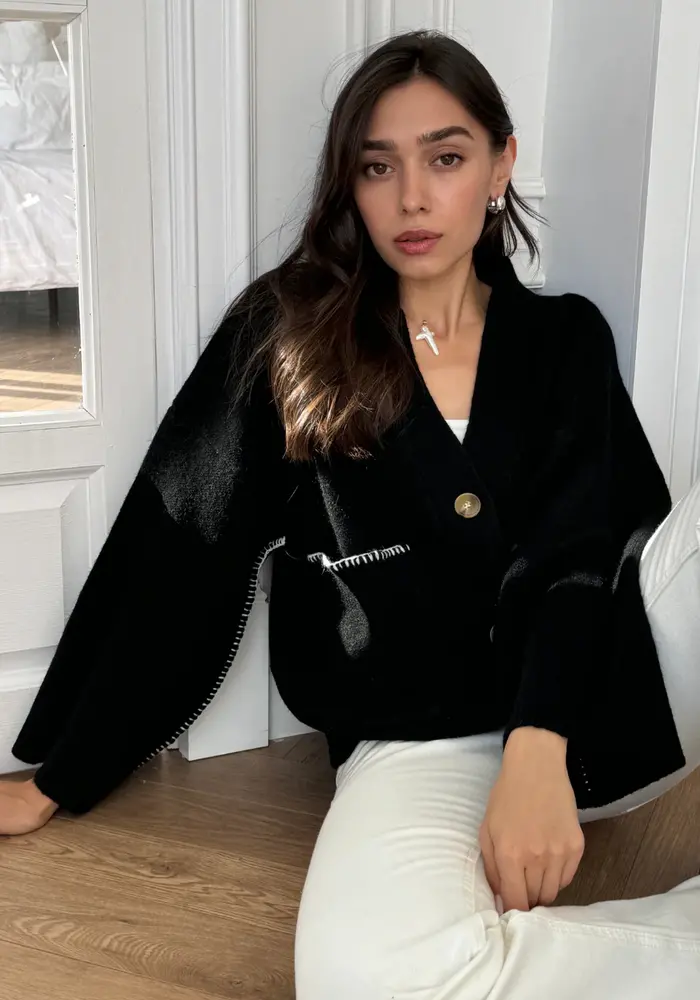 Charli Kassie V-Neck Contrast Stitch Cardigan