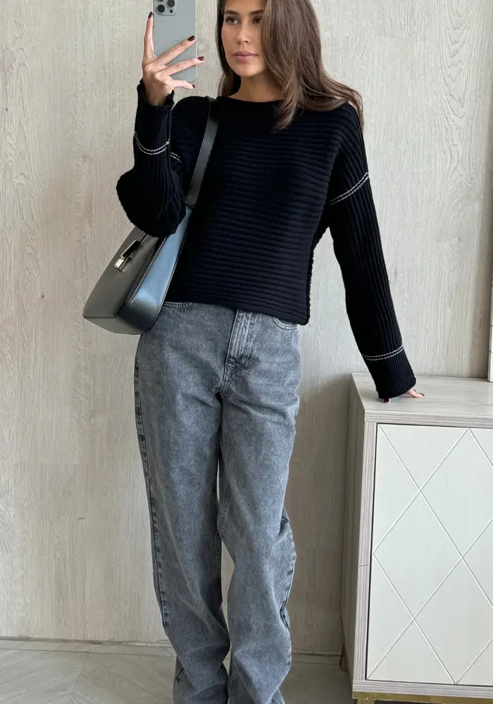 Charli Anna Sweater
