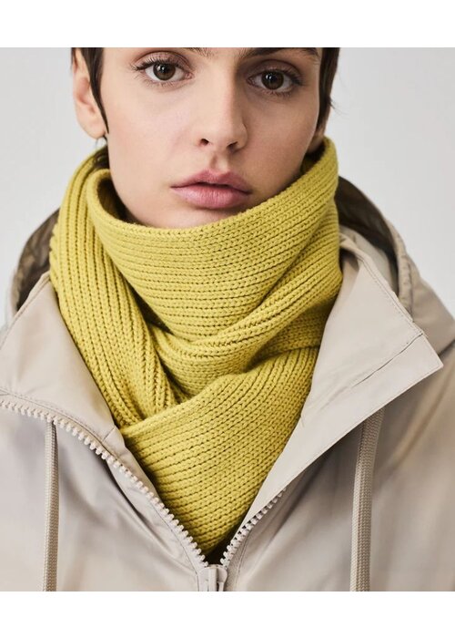 TANTA Tanta Ribut Scarf