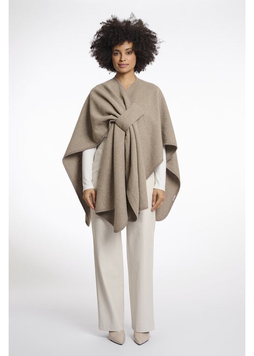 RINO & PELLE Rino & Pelle Marwa Woven Cape