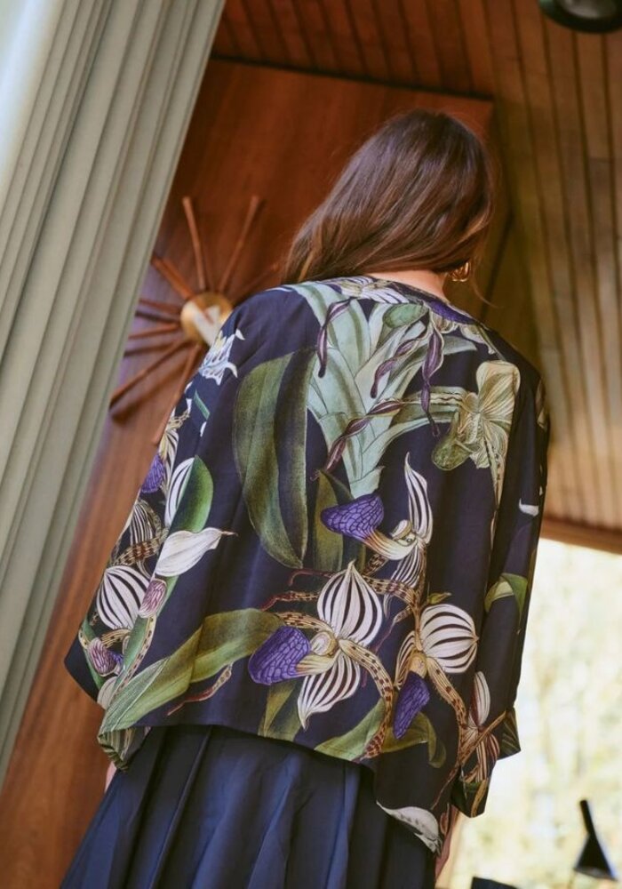 One Hundred Stars Stork Crepe Kimono