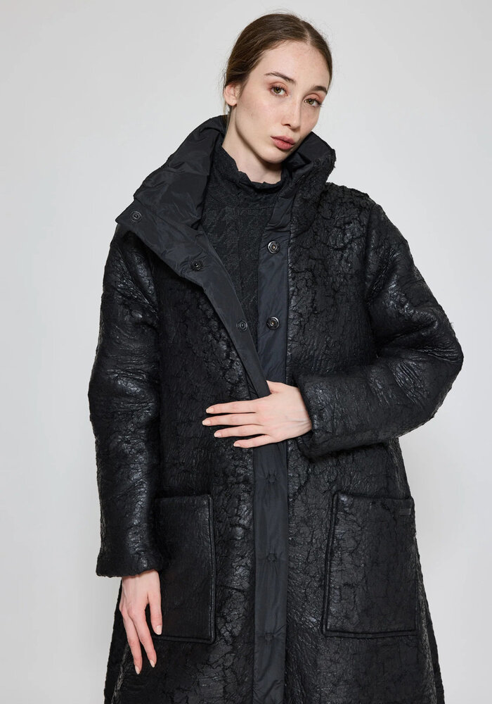 Luukaa 25K324 Cracked Fabric Coat