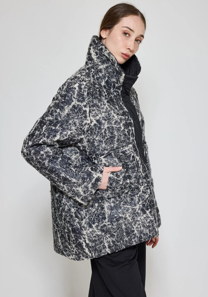 Luukaa 25K317 Cracked Fabric Jacket