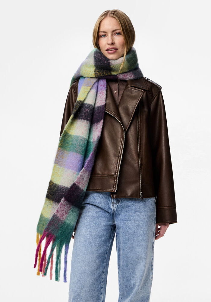 Pieces Jikka Long Scarf