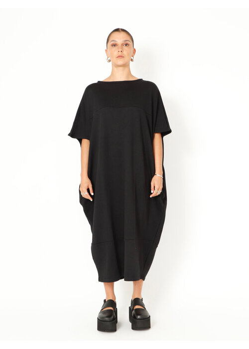 SORT AARHUS Sort Aarhus SA3102 Oversized Pocket Dress
