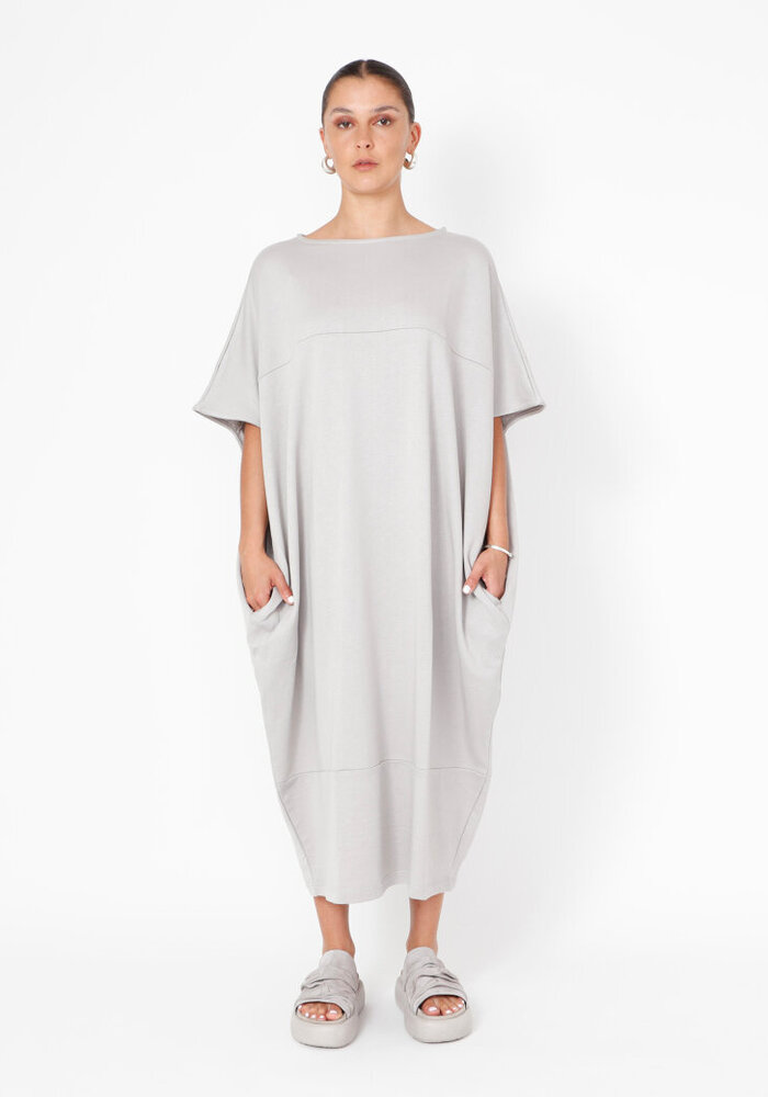Sort Aarhus SA3102 Oversized Pocket Dress