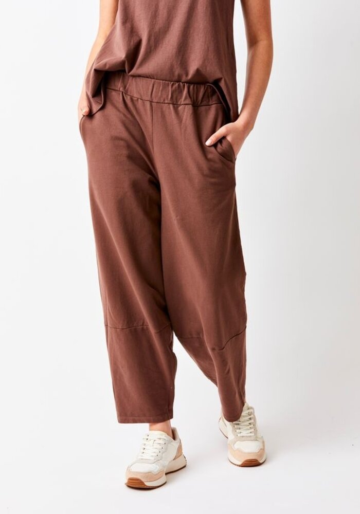 Suzy D Jega Carrot Shape Joggers