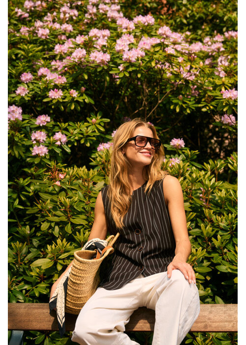 SAINT TROPEZ Saint Tropez Pantelea Waistcoat