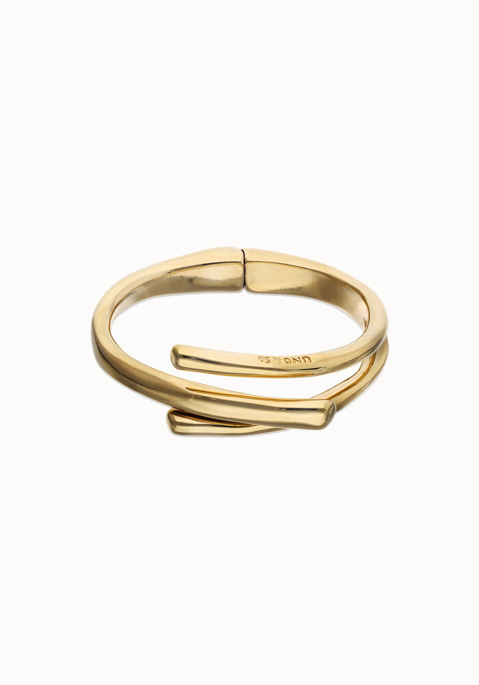 Uno de 50 Bangle Bracelet With Three Intertwined Organic Shapes PUL2631ORO