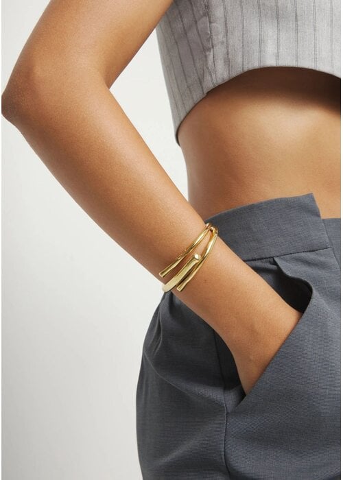 UNO DE 50 Uno de 50 Bangle Bracelet With Three Intertwined Organic Shapes PUL2631ORO