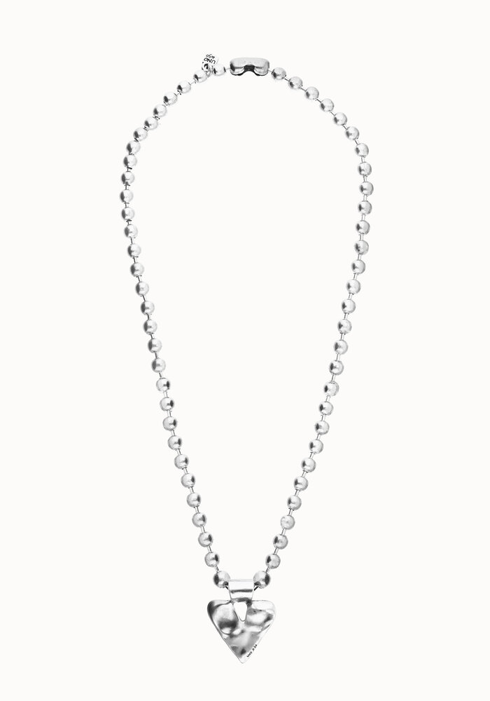 Uno de 50 Long Necklace With Beads And Heart Detail COL2067MTL