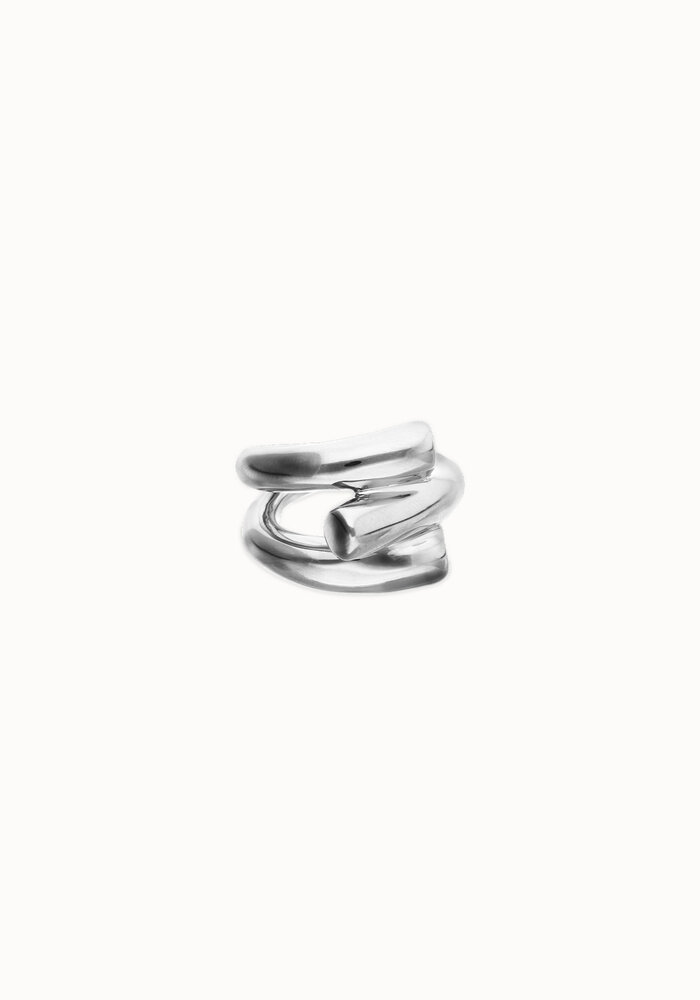 Uno de 50 Ring With Three Intertwined Organic Shapes ANI0862MTL