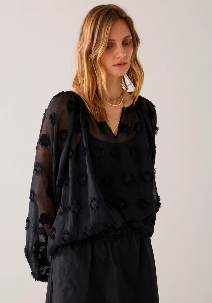 Summum Top With 3D Dots 2S3408