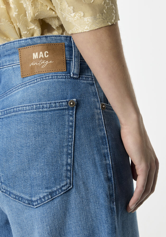 MAC Dakota Barrel Leg Jeans 3123