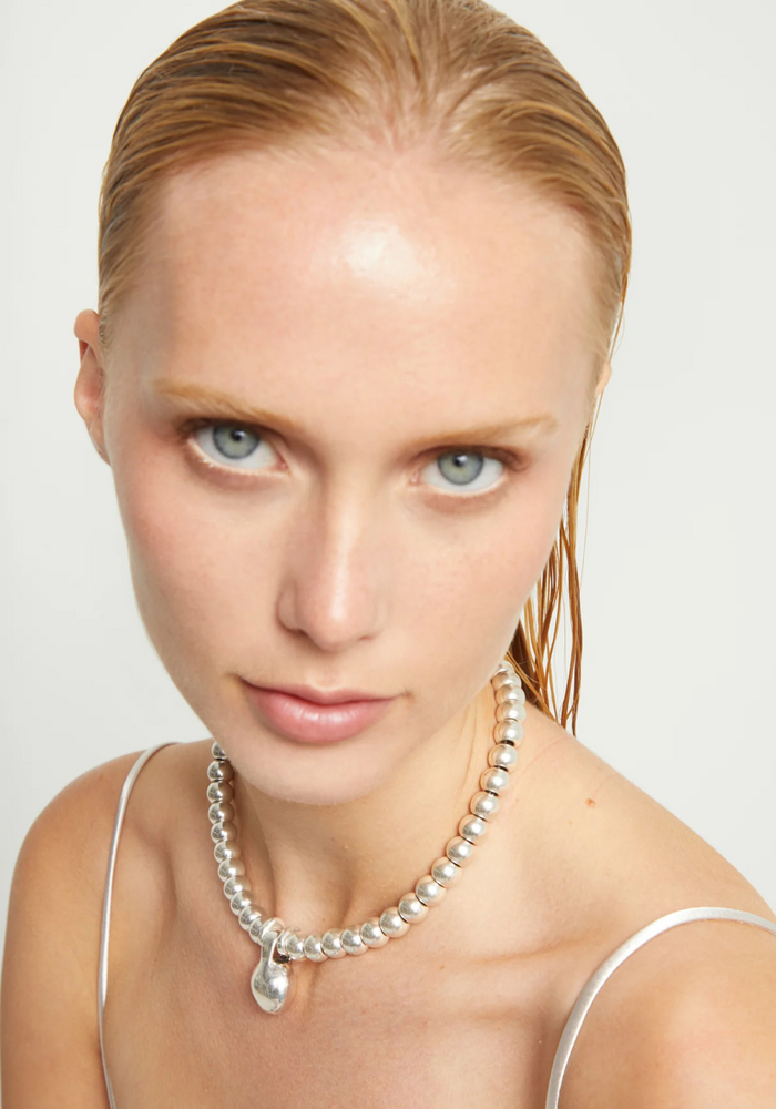 Uno de 50 Short Beaded Necklace COL2045MTL