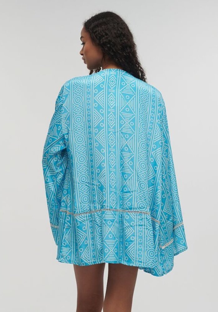 BLE Aztec Kimono 541-348-1204