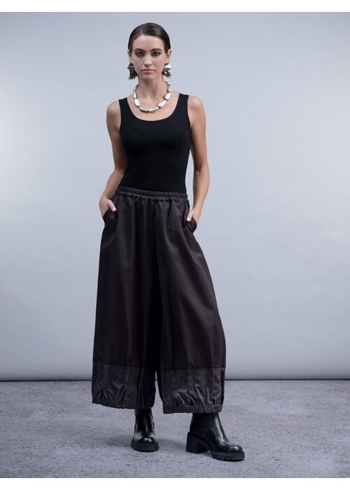 HAAKO Haako Contrast Hem Trousers H2035