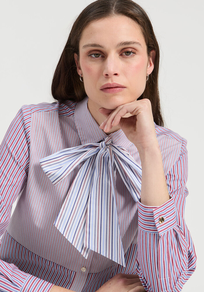 Vilagallo Stripe Shirt With Tie 34046