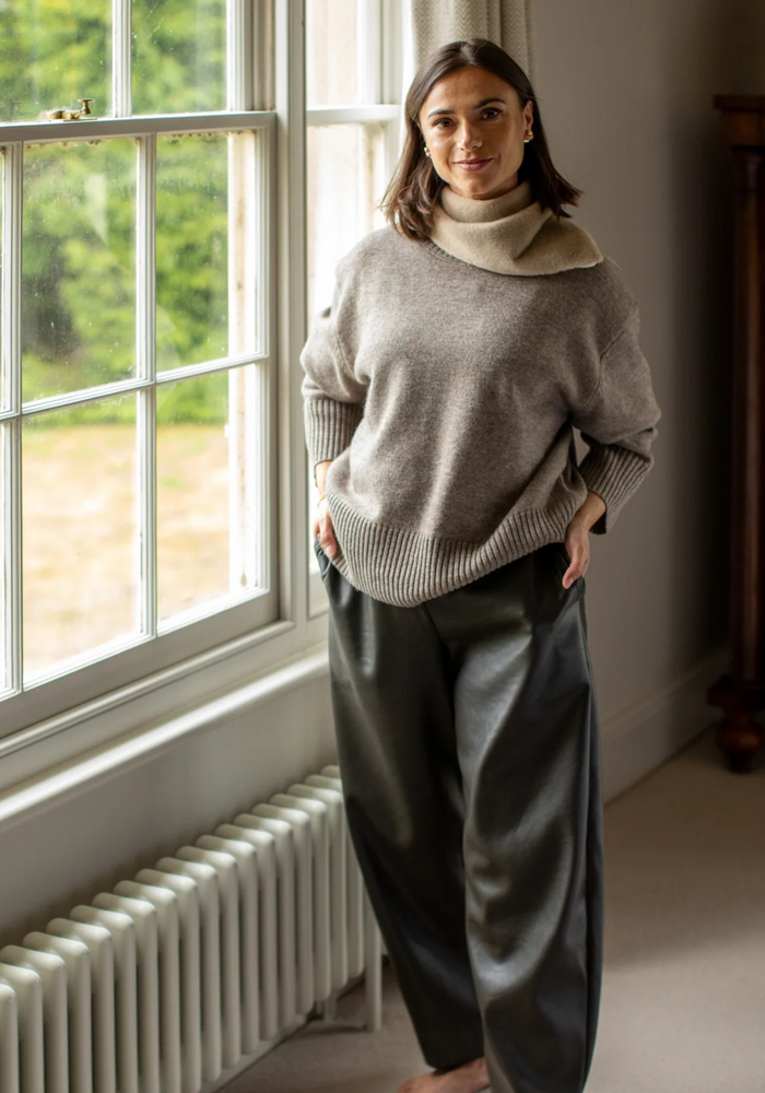Chalk Devon Crew Wide Neck Jumper