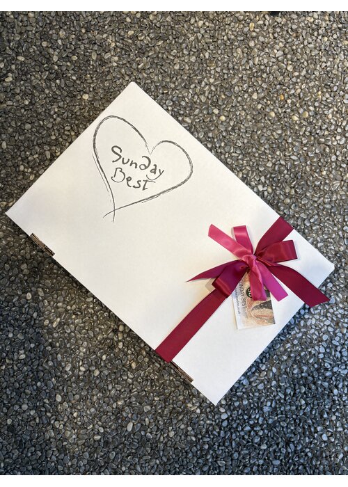 SUNDAY BEST Gift Wrapping