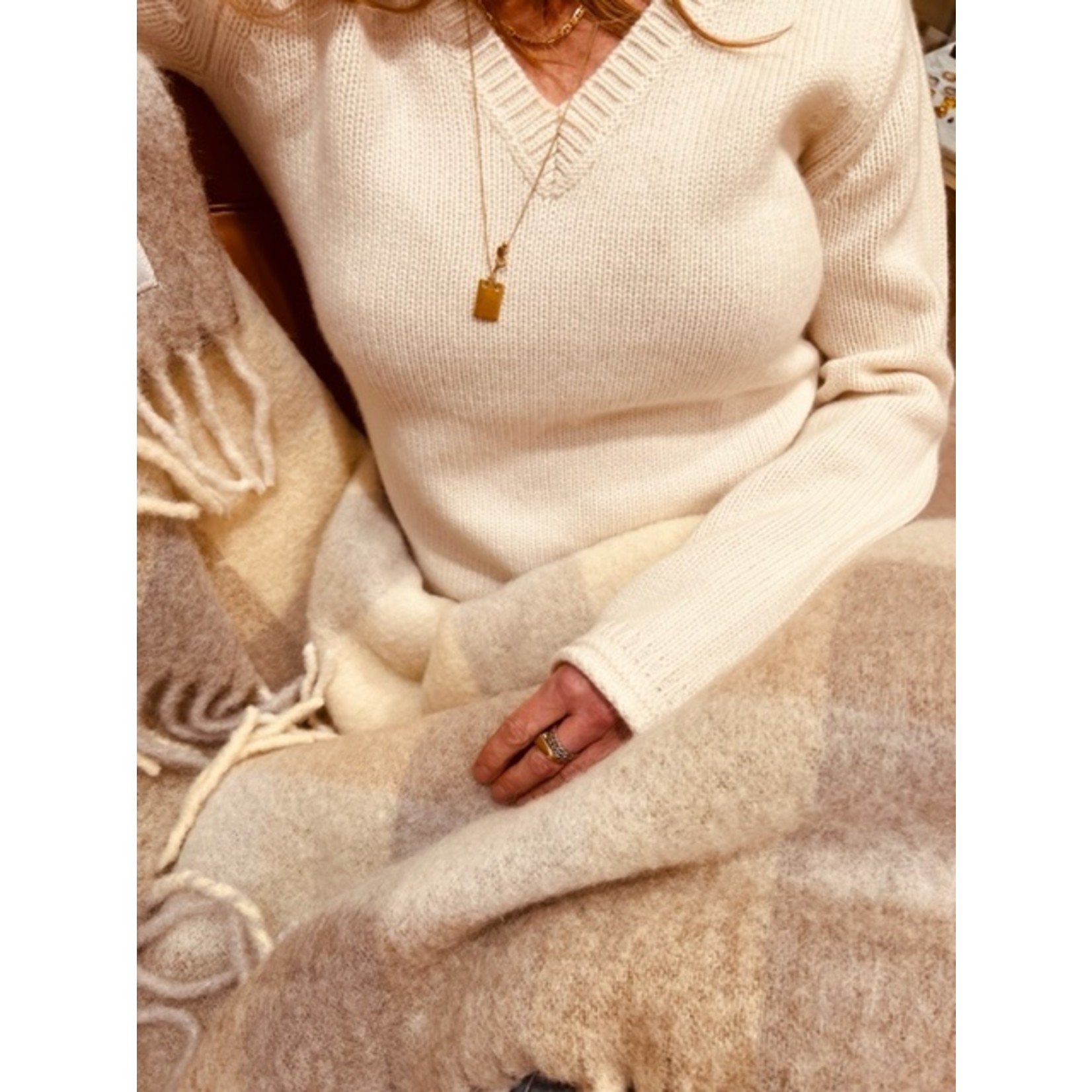 Lisa Yang Lisa yang greta sweater , cream