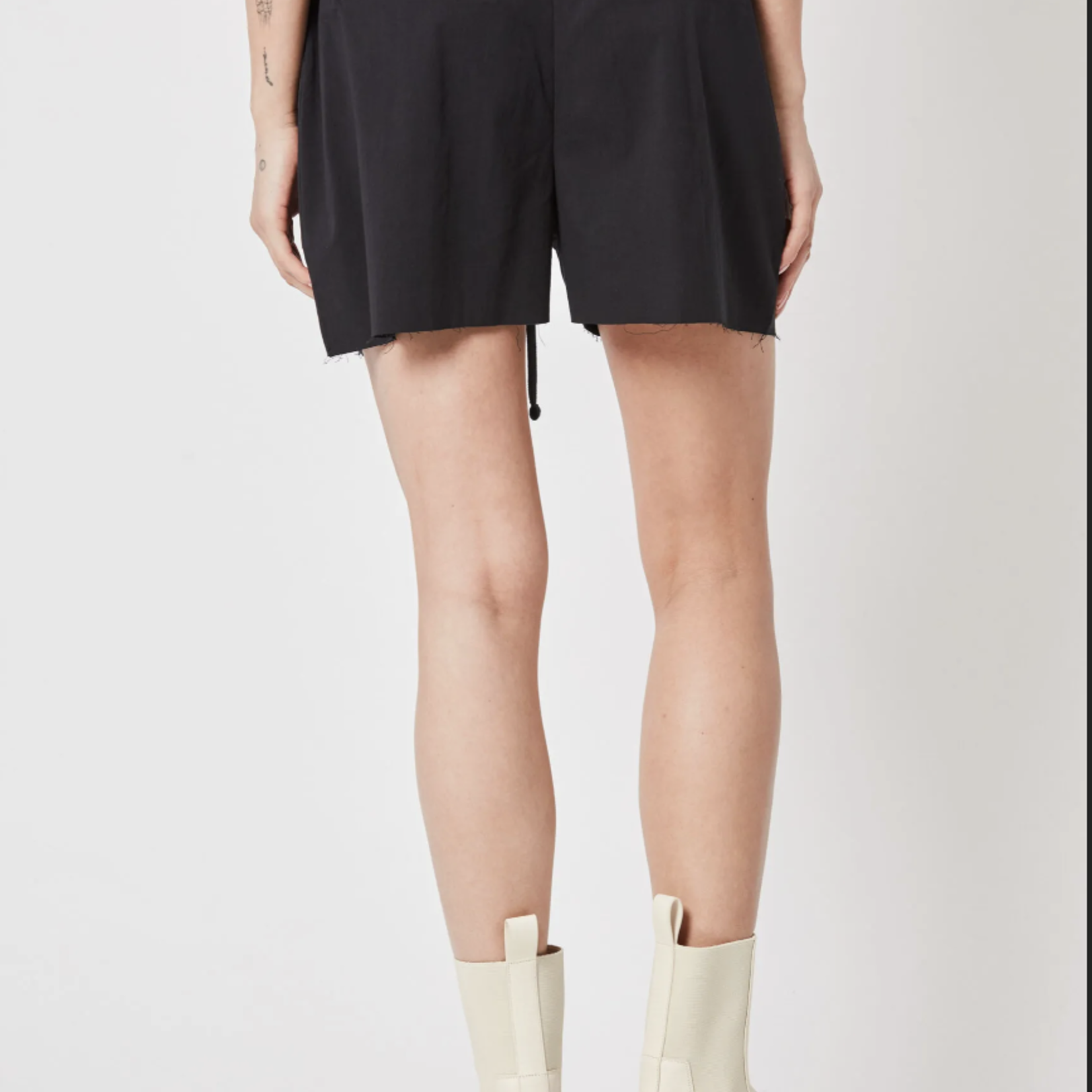 THOM KROM Thom krom short 332, black