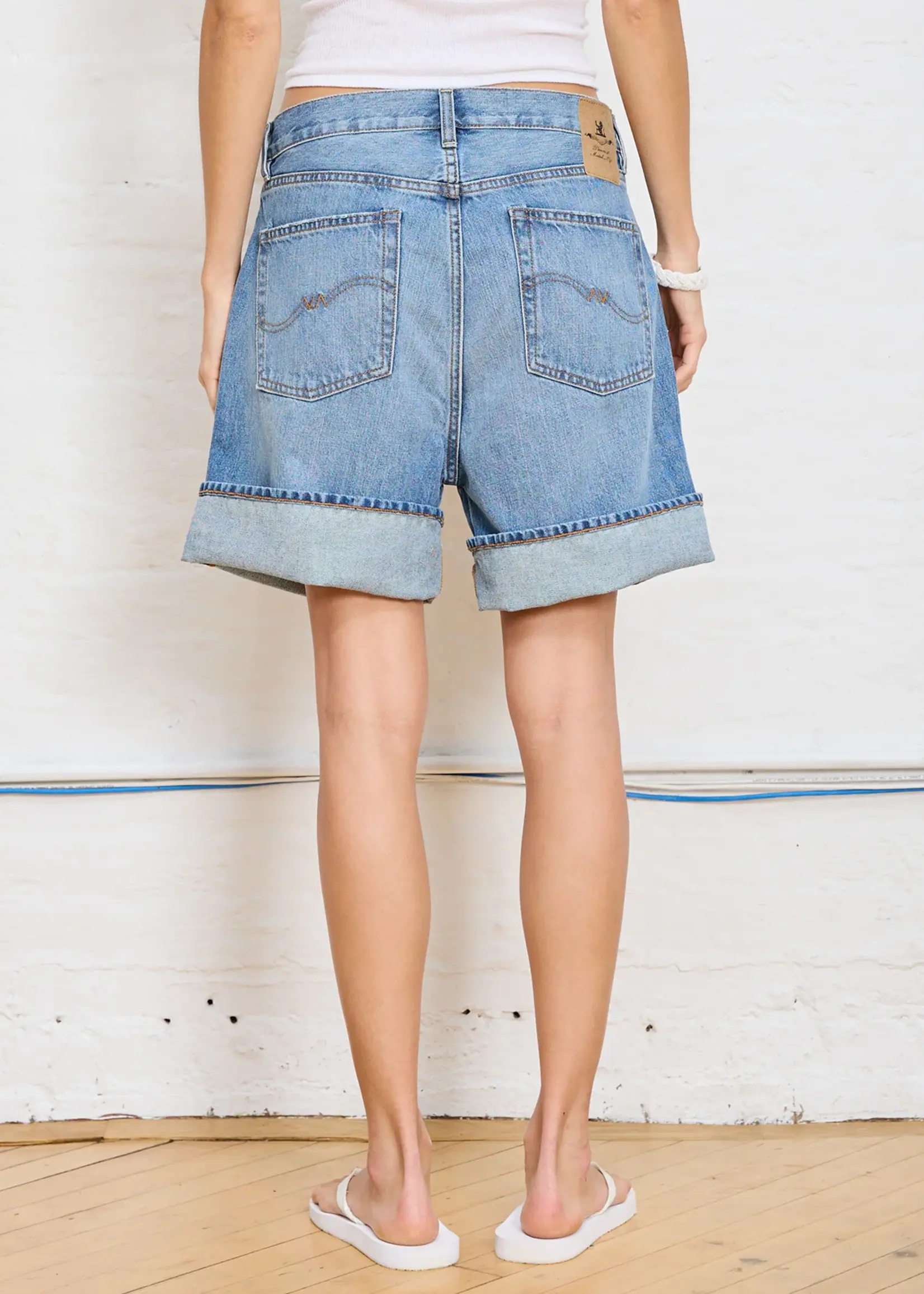 Denimist Brooke short w/ cuff