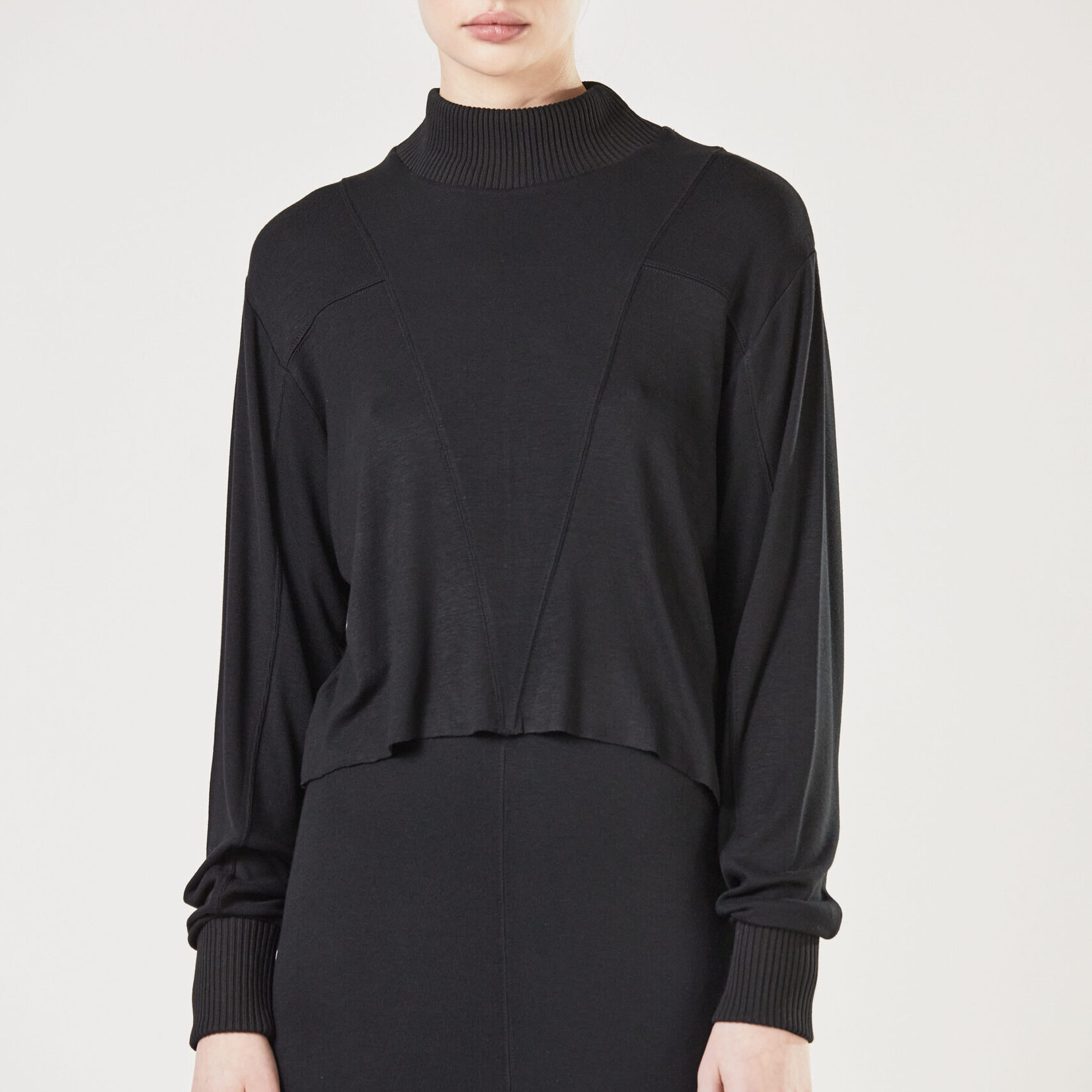 THOM KROM W TS 536 BLACK