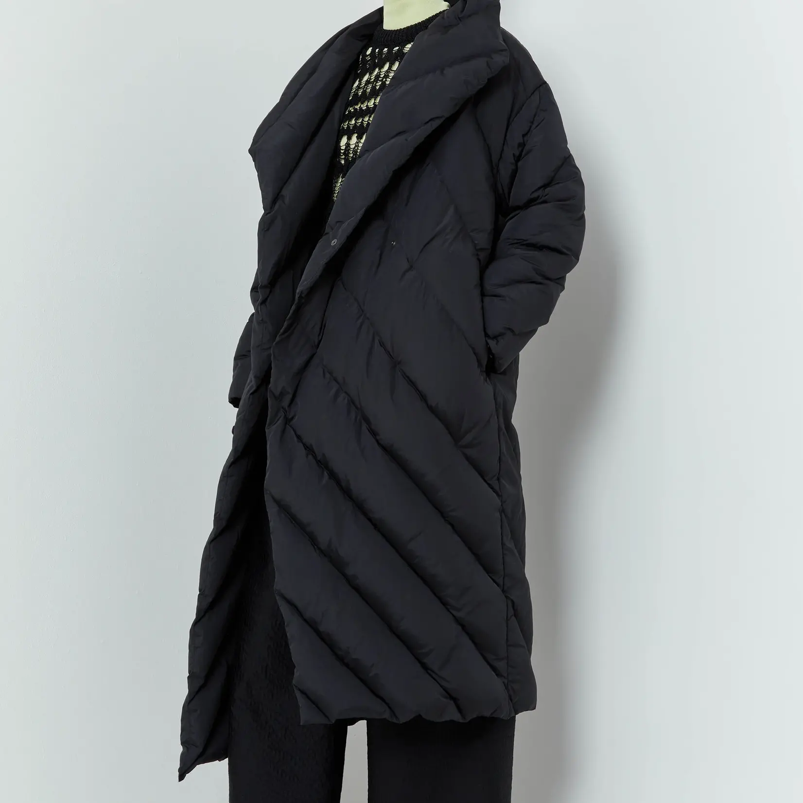 CHRISTIAN WIJNANTS Corey Coat | Black