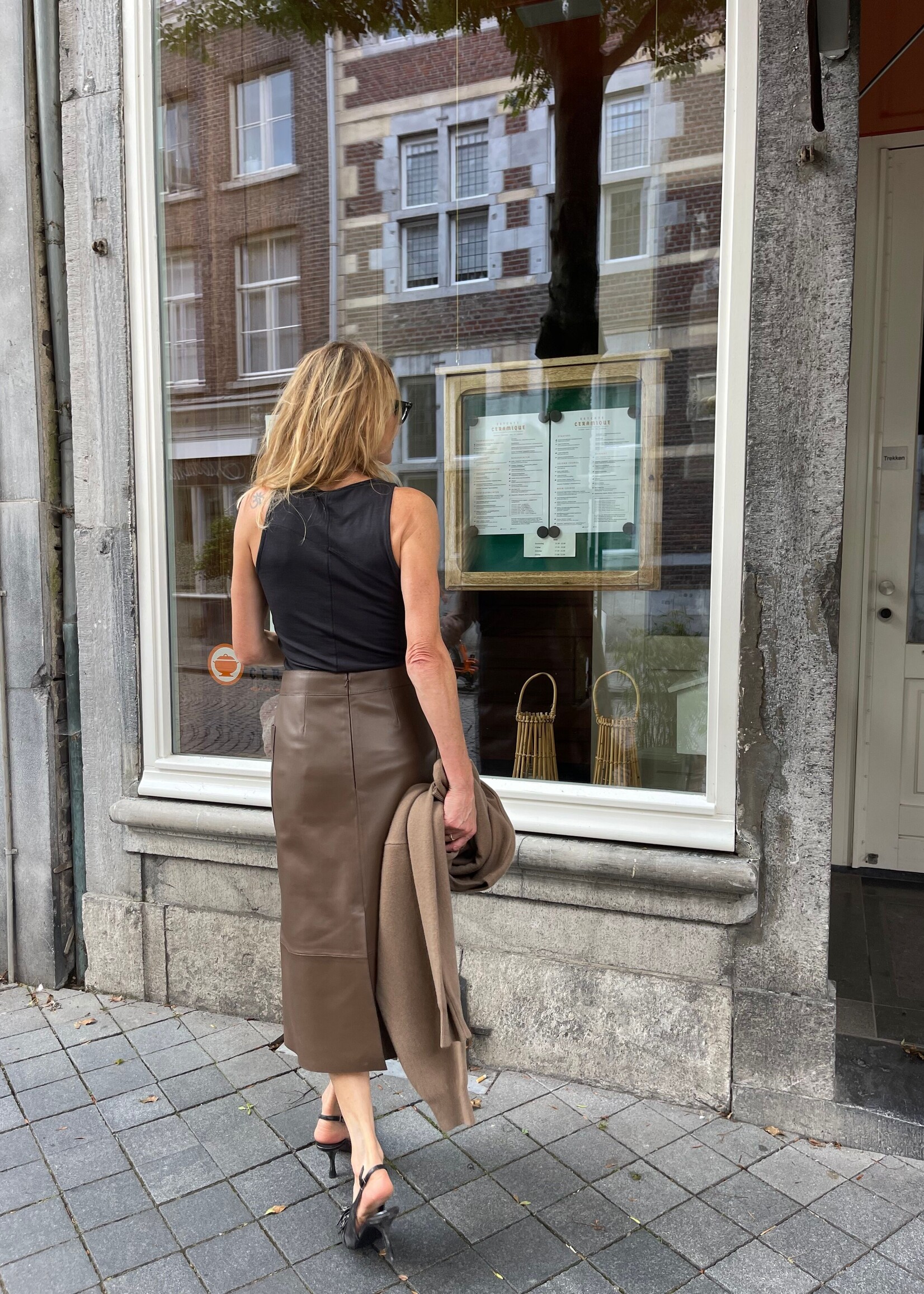 Joseph red leather skirt deals