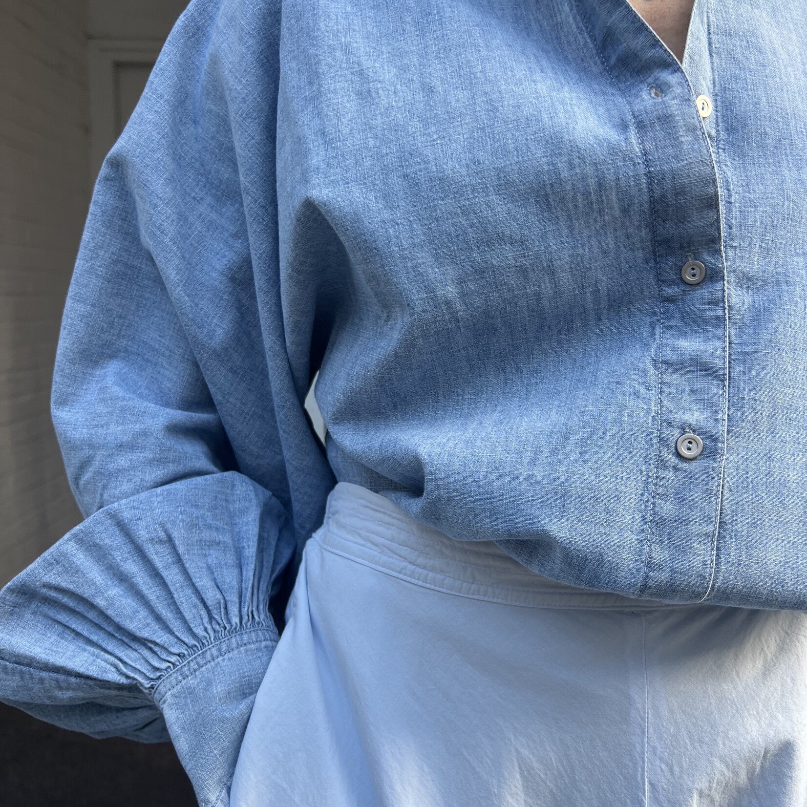 XIRENA Damien Shirt | Dusty Blue