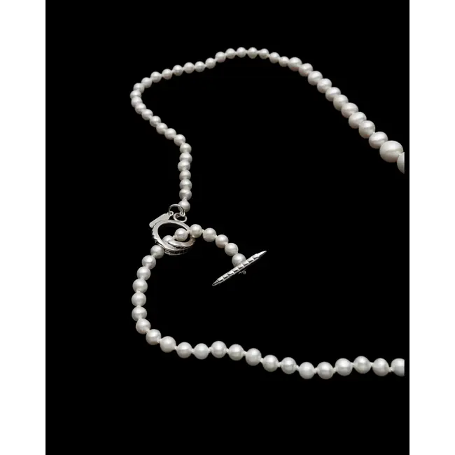 Maria Nilsdotter Graded Pearl Necklace | Silver | Freshwater Pearls