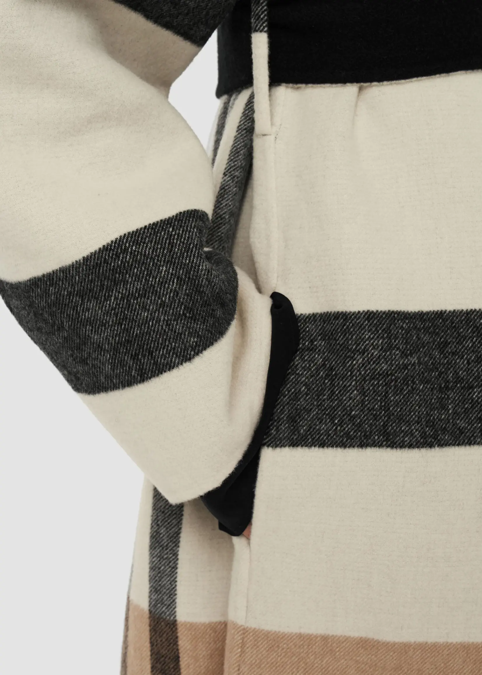 JOSEPH Merton Reversible Check Wool Coat | Blusher Combo
