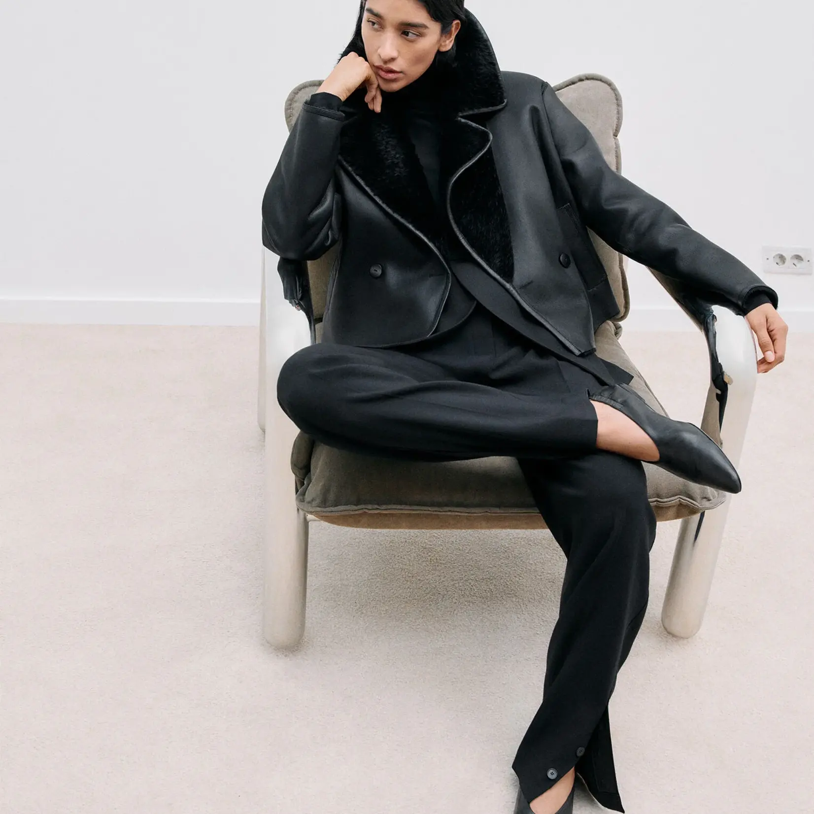 JOSEPH Alexis Fluid Twill Wool Trousers | Black