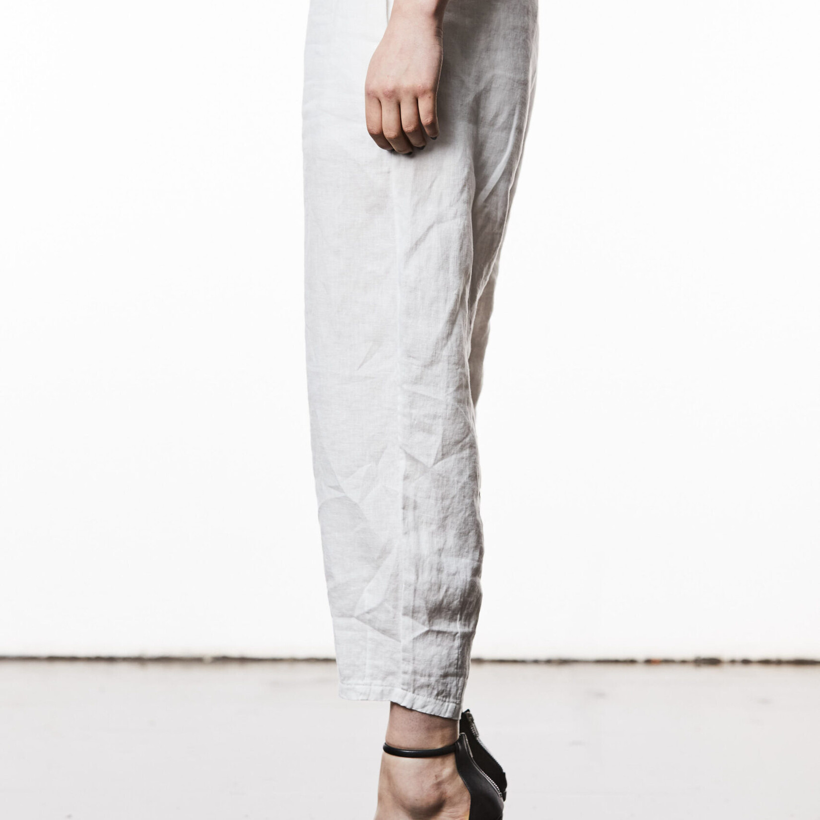 THOM KROM W ST 414 | Off White