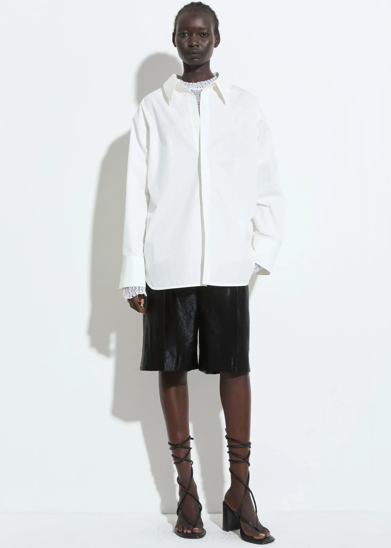 CHRISTIAN WIJNANTS Christian Wijnants Posur Classic Long Shorts | Black
