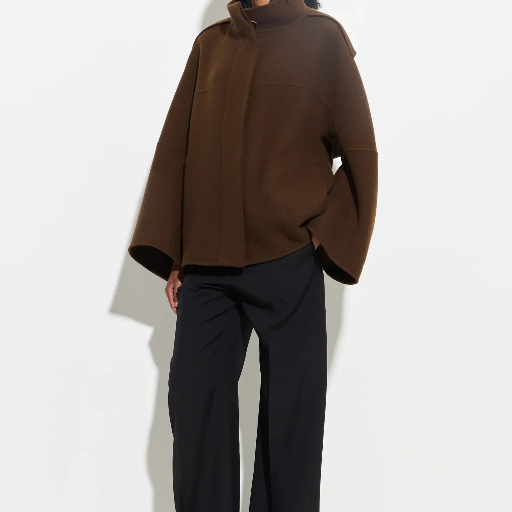 CHRISTIAN WIJNANTS Juwano Double Face Jacket with Wide Sleeve | Chestnut 38