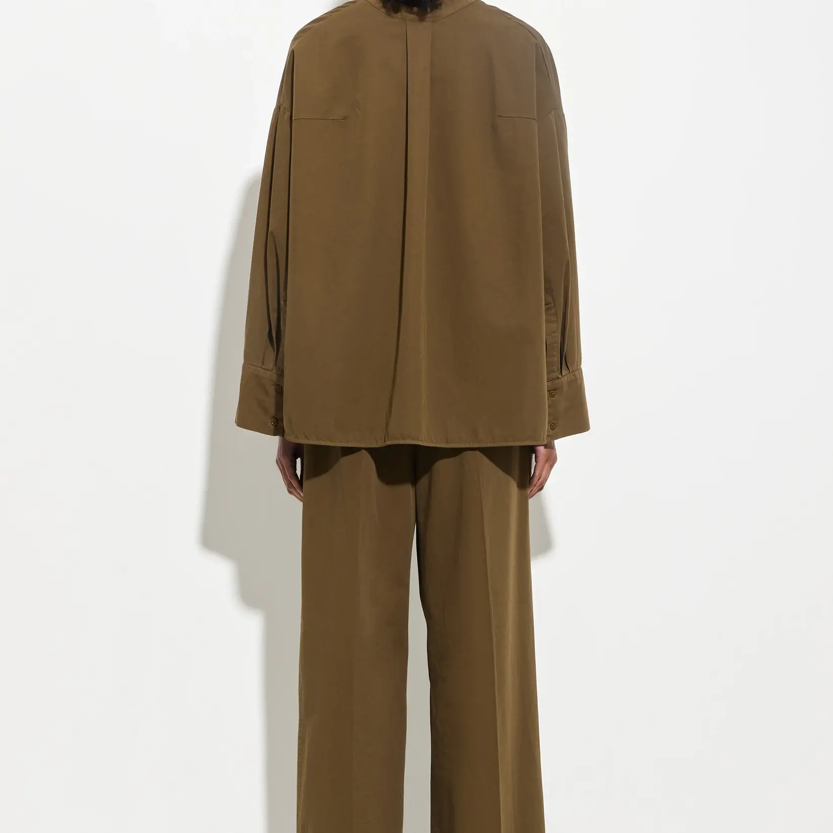 CHRISTIAN WIJNANTS Christian Wijnants tashvid garment dyed v neck shirt with brest pockets ,olive