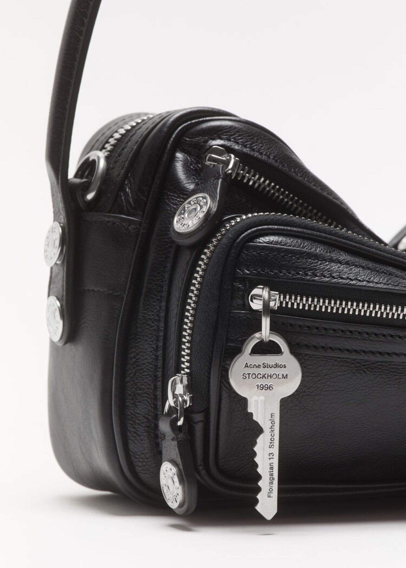 ACNE STUDIOS Acne studios camero party shoulderbag ,black