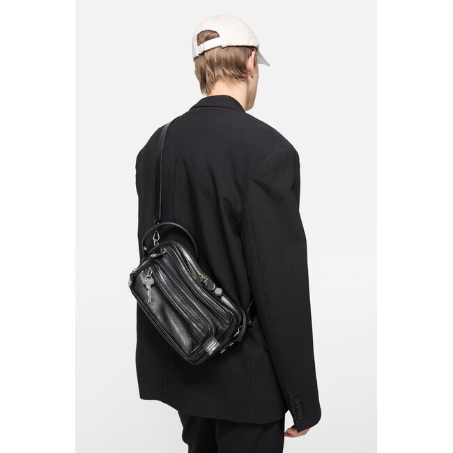 ACNE STUDIOS Acne Studios Camero Party Shoulder Bag | Black