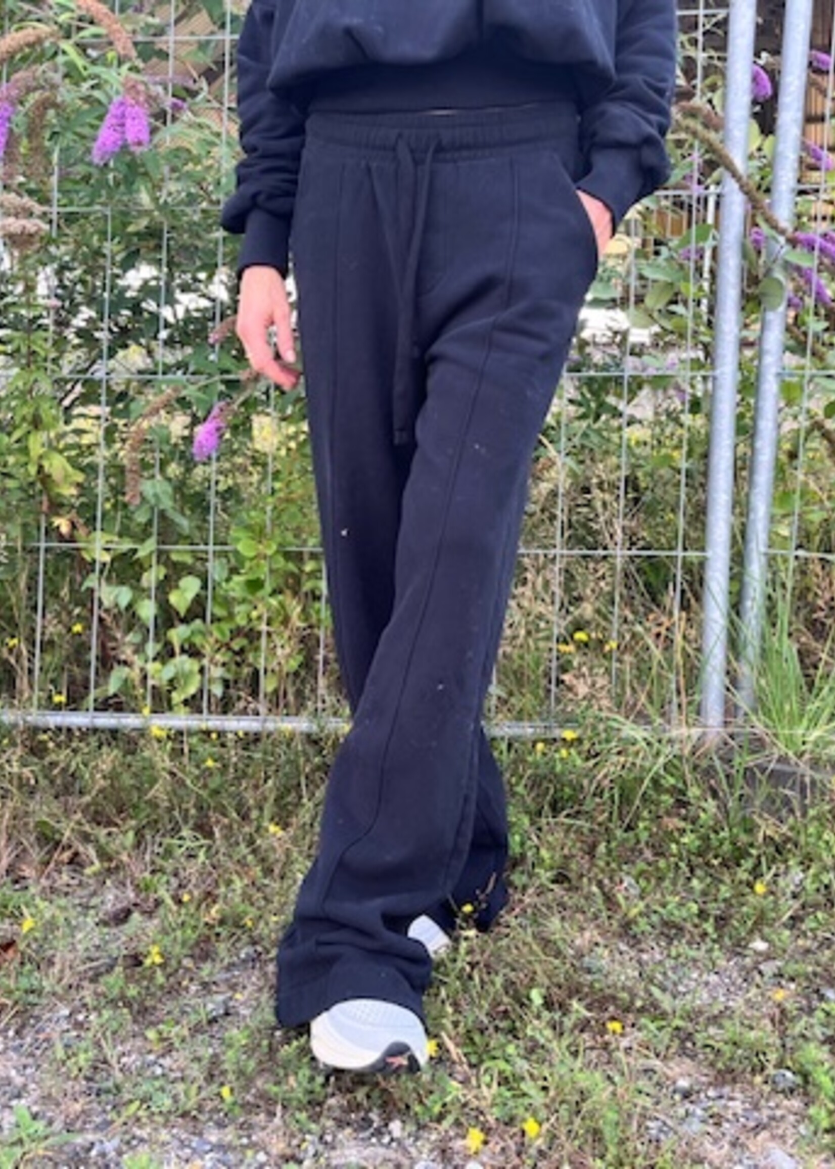 Neeve Neeve The Gioia Essential Black