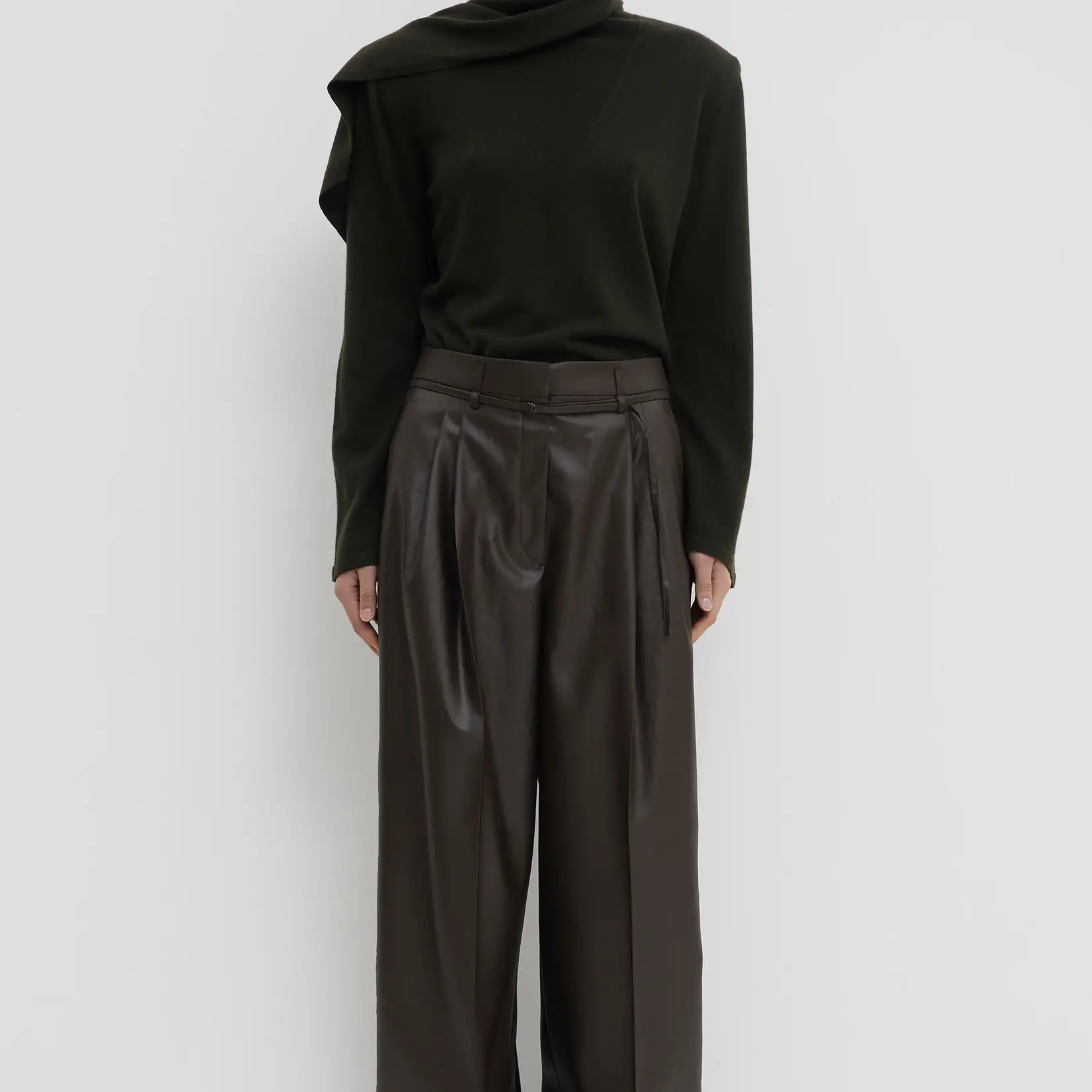 CHRISTIAN WIJNANTS Christian Wijnants Pina pleated wide trousers |seaweed