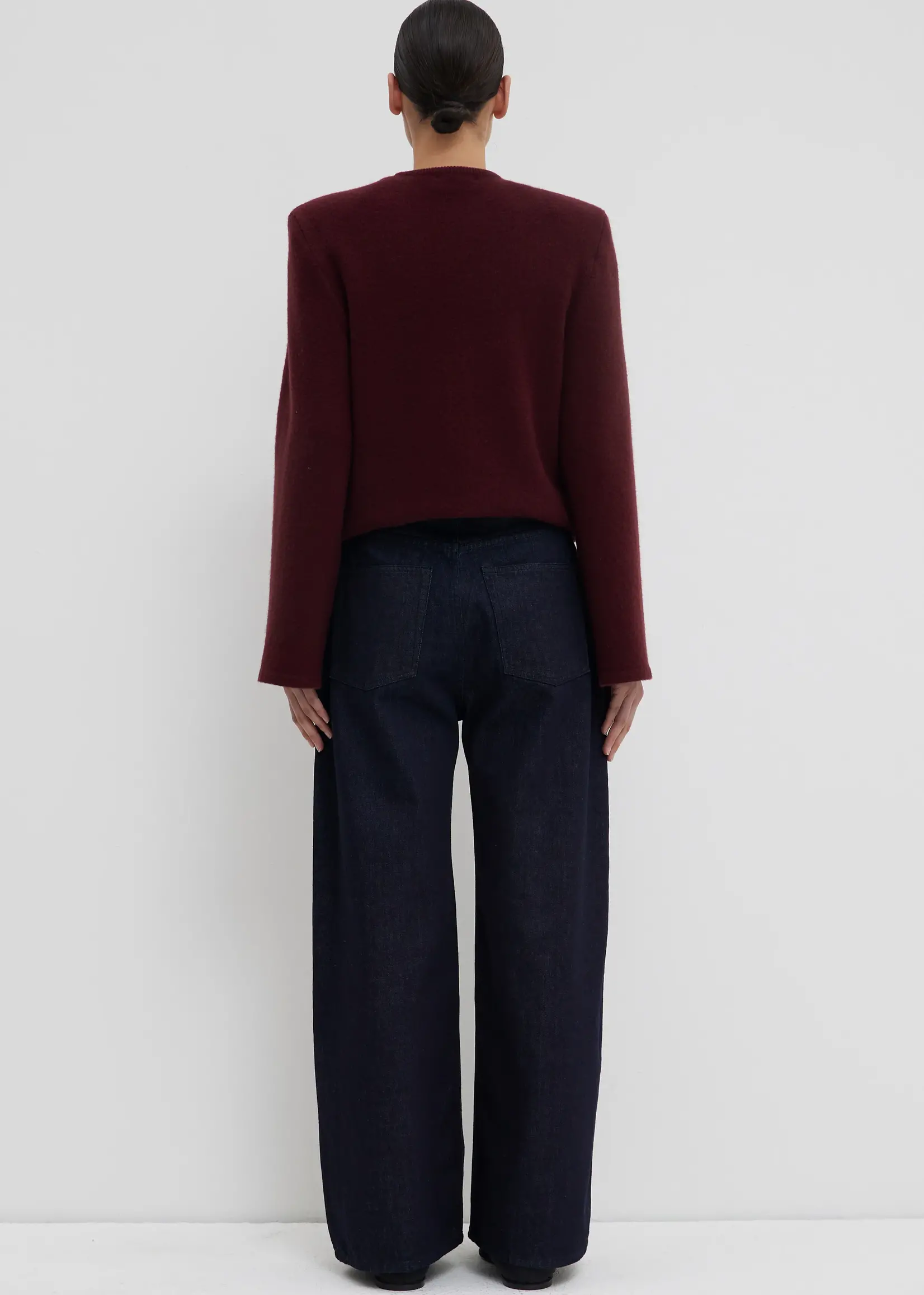 CHRISTIAN WIJNANTS Christian Wijnants Puriaz Long and Wide Barrel Jeans| Dark Denim