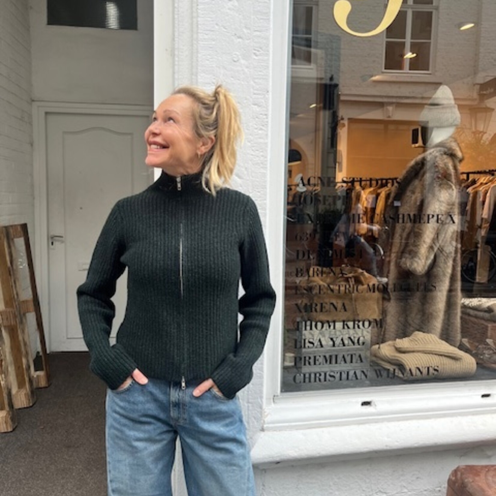 6397 6397 high neck zip up|  black pine