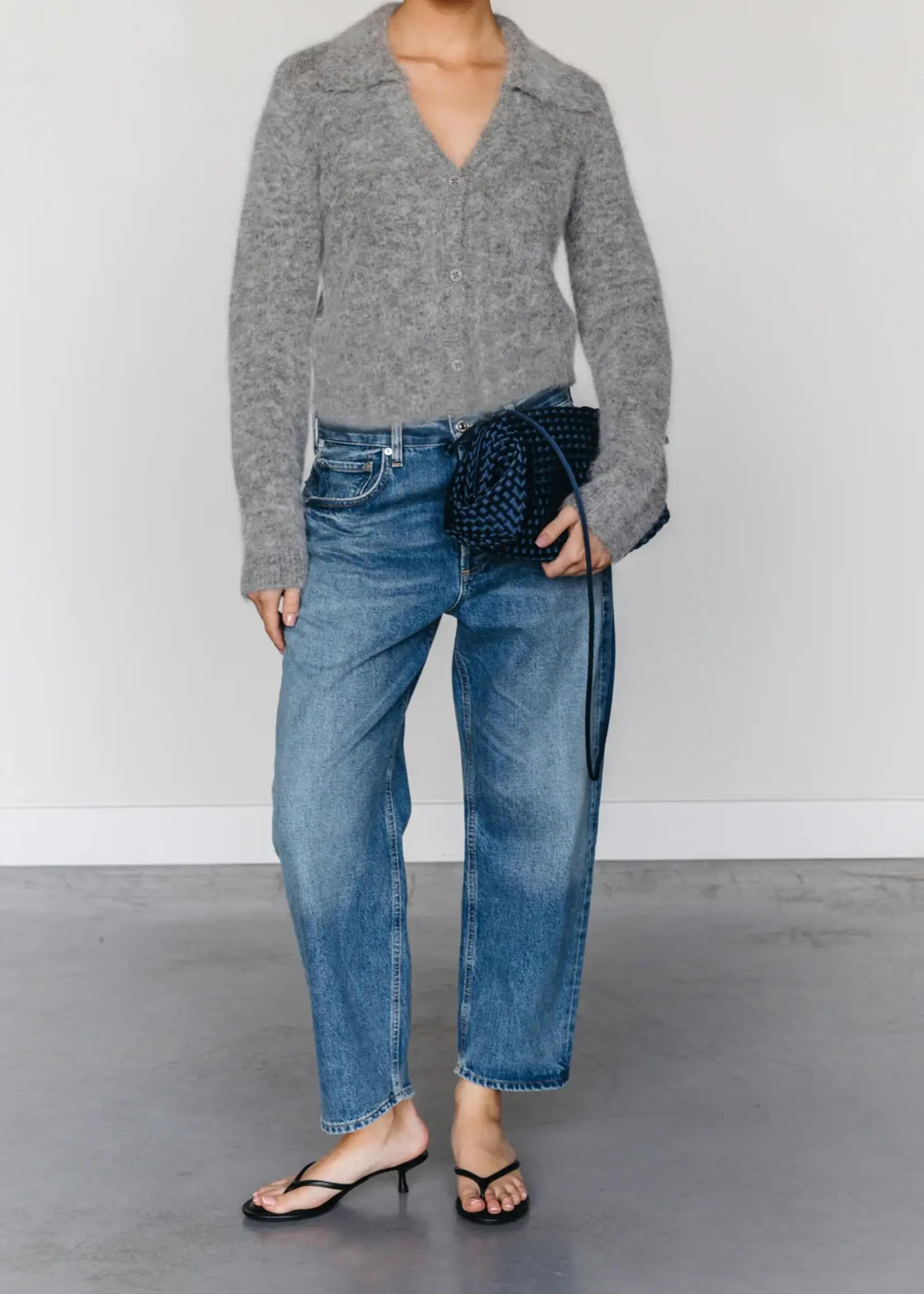 Marrea Marrea Pouch Dolomite Midnight