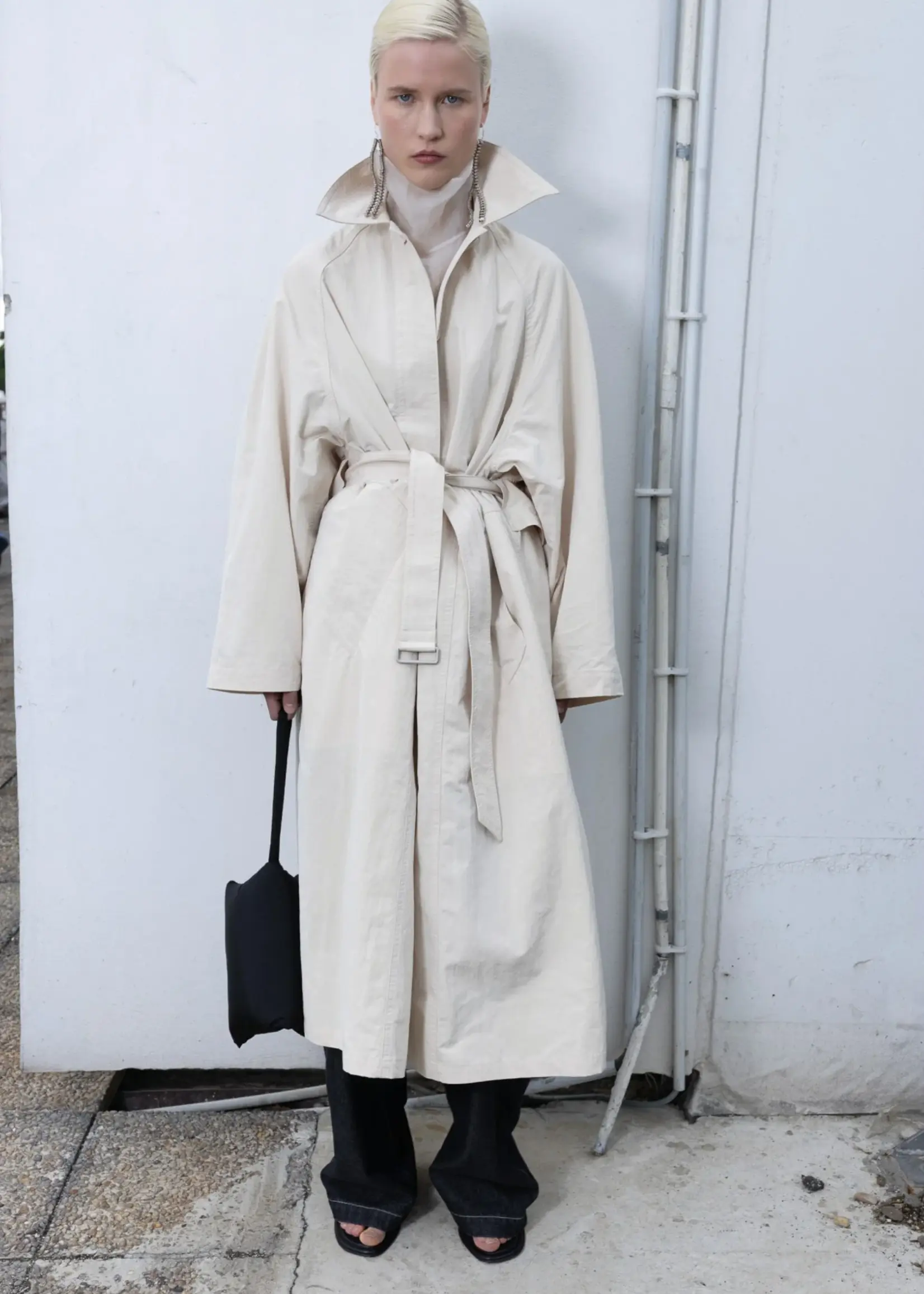 CHRISTIAN WIJNANTS Christian Wijnants Catalan raglan sleeve trenchcoat,oat