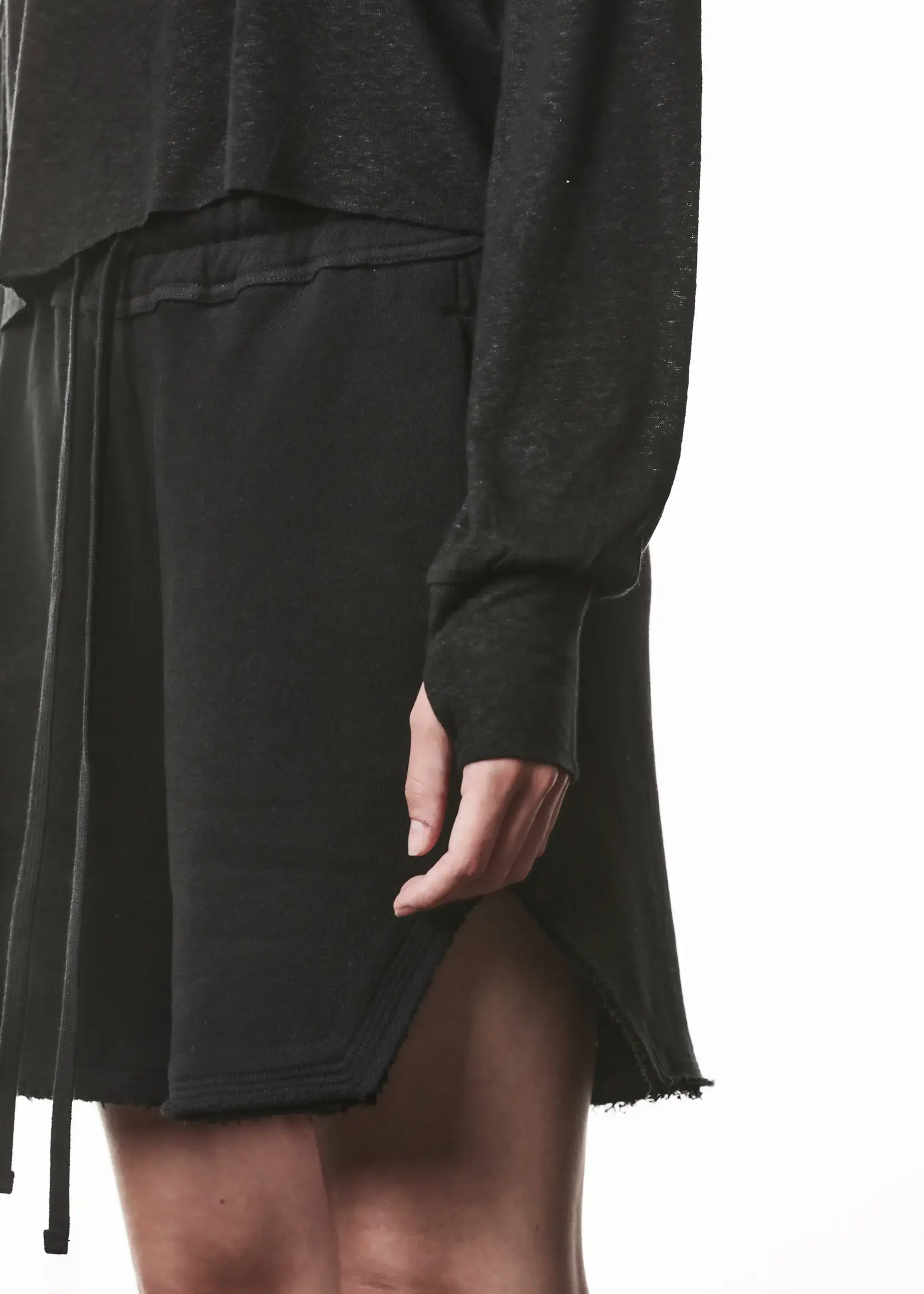 THOM KROM Thom Krom WTS613 Cropped Long Sleeve | Black