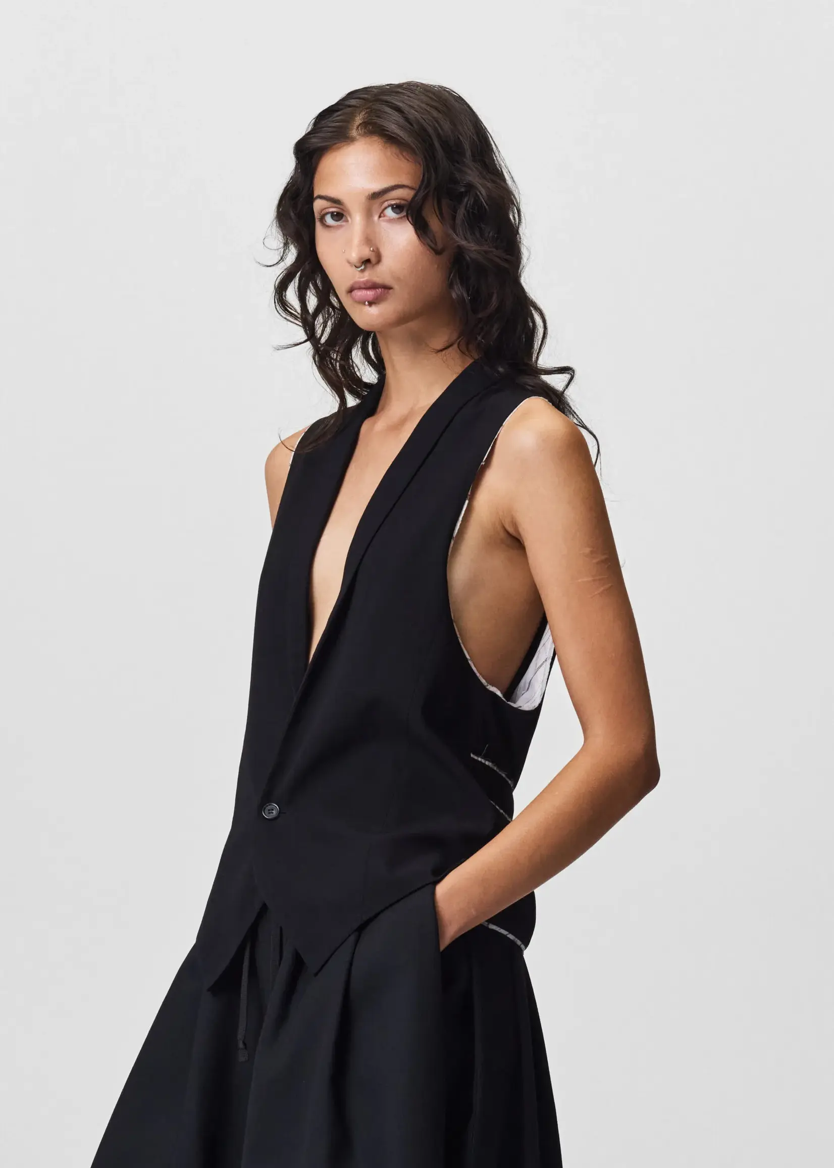 ADNYM Adnym-Gimey Vest Black