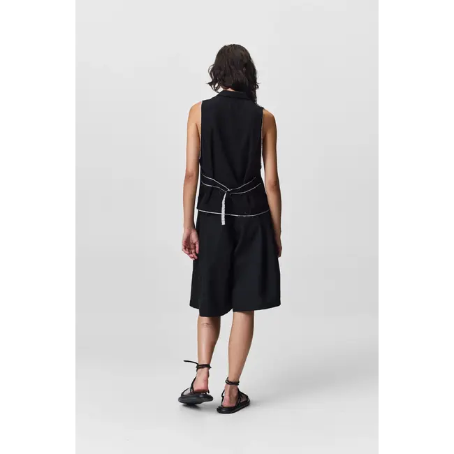 ADNYM Adnym-Gimey Vest | Black