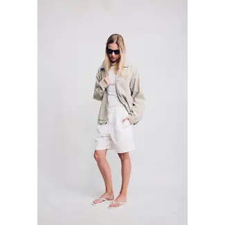 DENIMIST Double Pleat Shorts | White